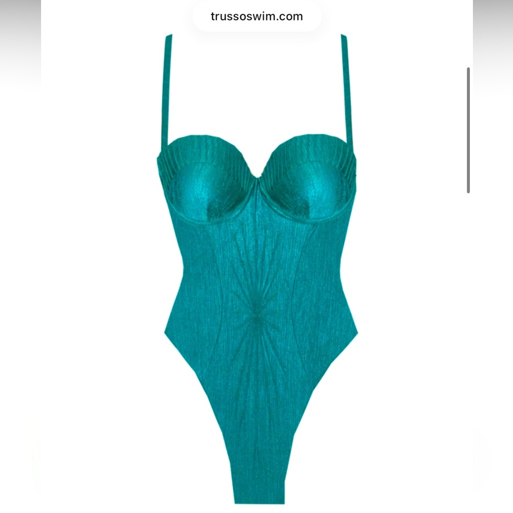 (Lg., Short Torso) TRUSSO Swim Bermuda One-Piece Swimsuit